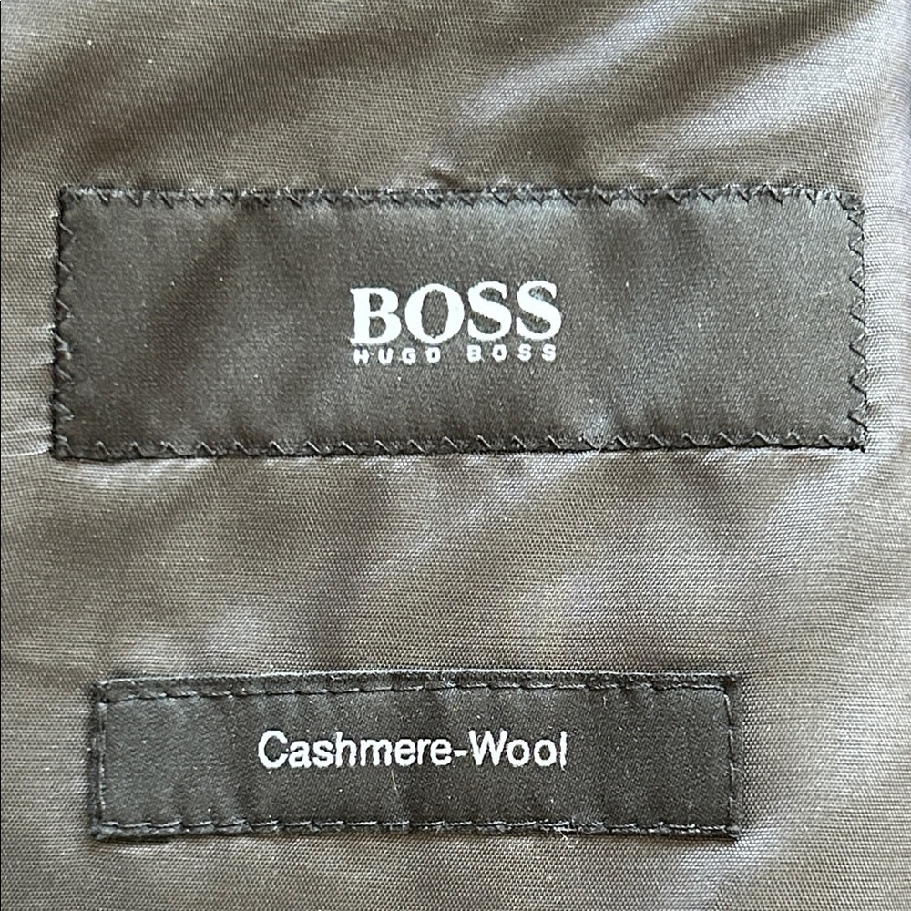 BOSS Hugo Boss Mens Long Black Coat. Wool and Cashmere. 56 (46 US Size) - Picture 10 of 17